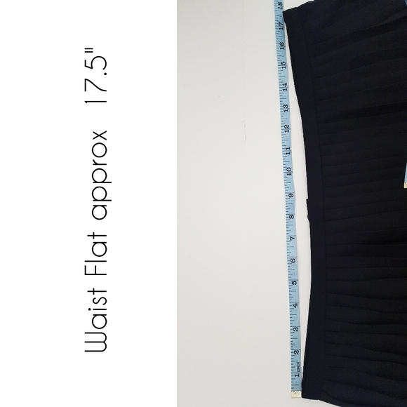 Laura🎀BW Pleated Chiffon Midi Skirt - Picture 6 of 9